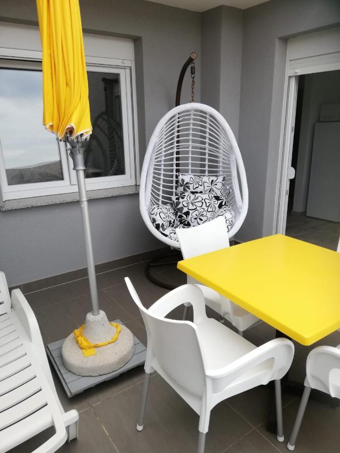 Apartment Villa Franci パグ エクステリア 写真