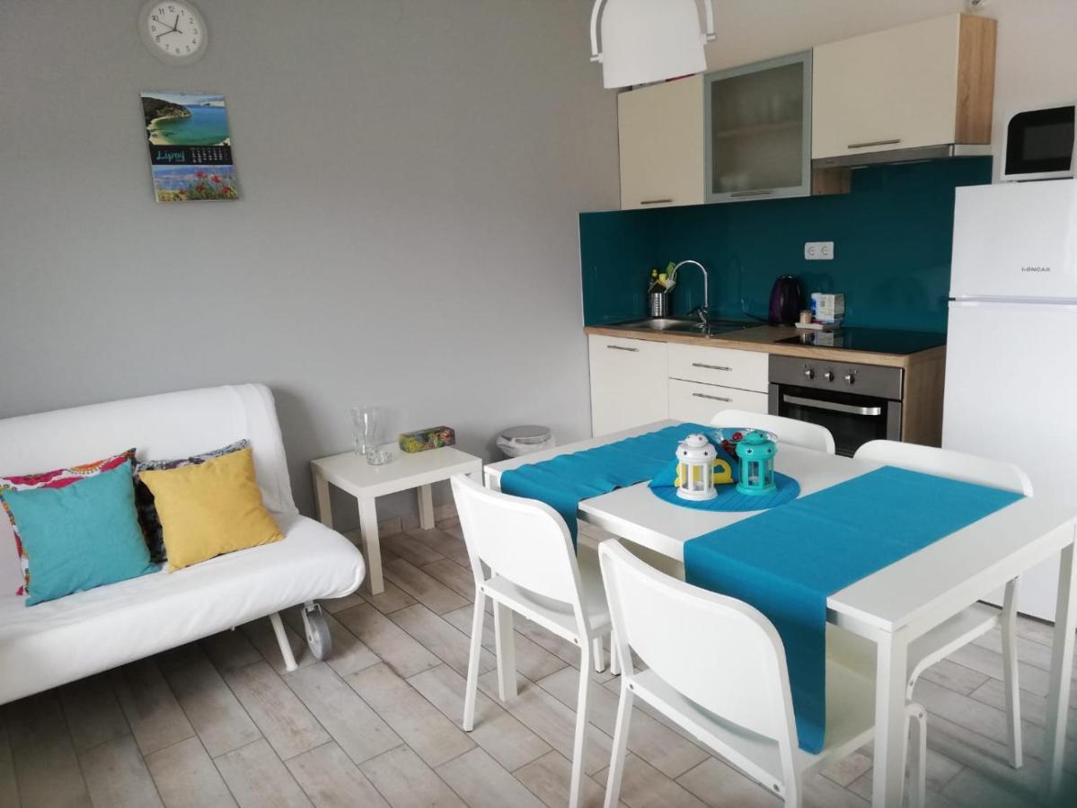 Apartment Villa Franci パグ エクステリア 写真