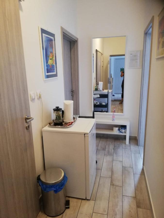 Apartment Villa Franci パグ エクステリア 写真