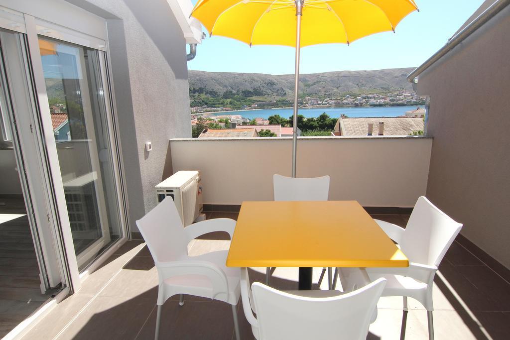 Apartment Villa Franci パグ エクステリア 写真