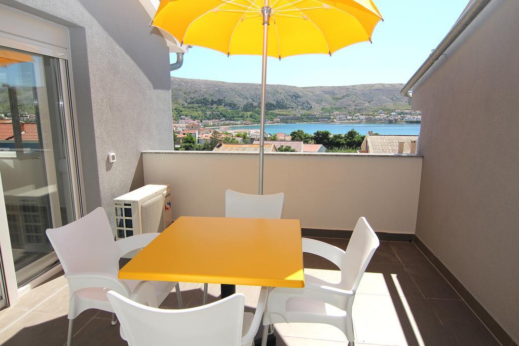 Apartment Villa Franci パグ エクステリア 写真