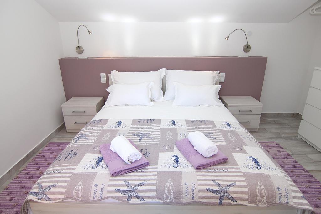 Apartment Villa Franci パグ エクステリア 写真