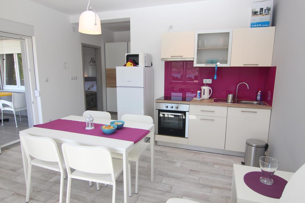 Apartment Villa Franci パグ エクステリア 写真