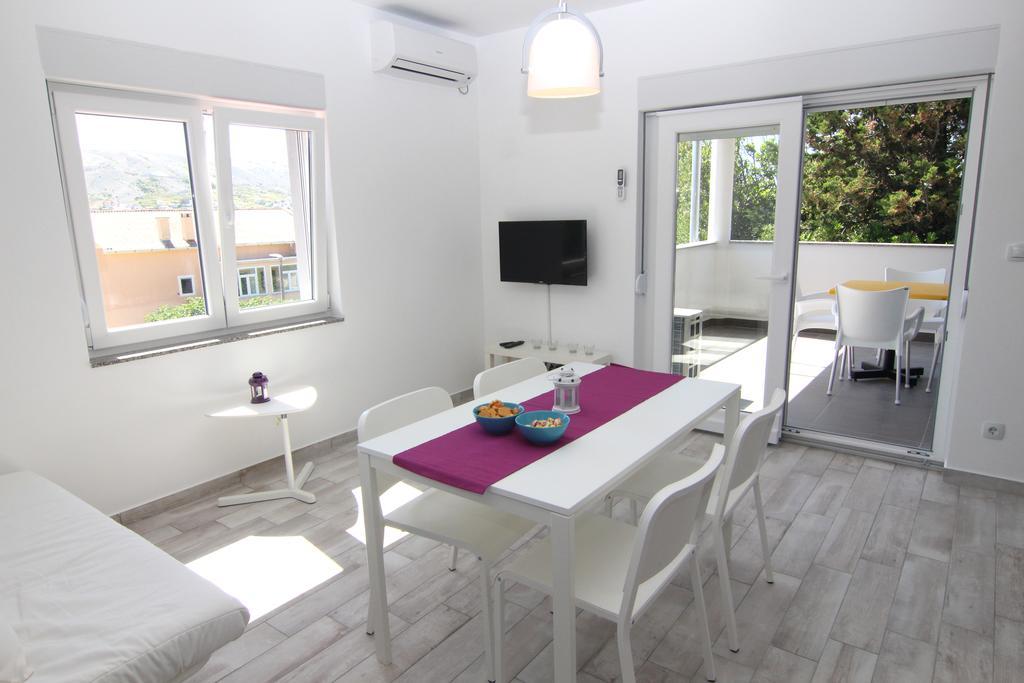 Apartment Villa Franci パグ エクステリア 写真