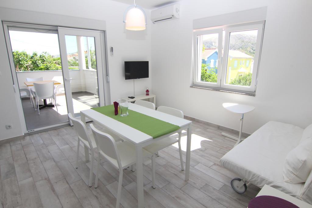 Apartment Villa Franci パグ エクステリア 写真