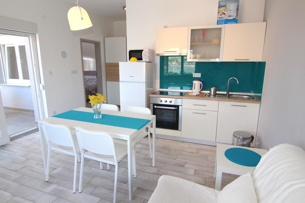 Apartment Villa Franci パグ 部屋 写真