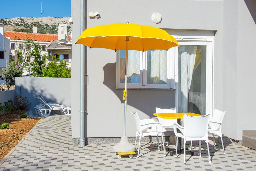 Apartment Villa Franci パグ エクステリア 写真