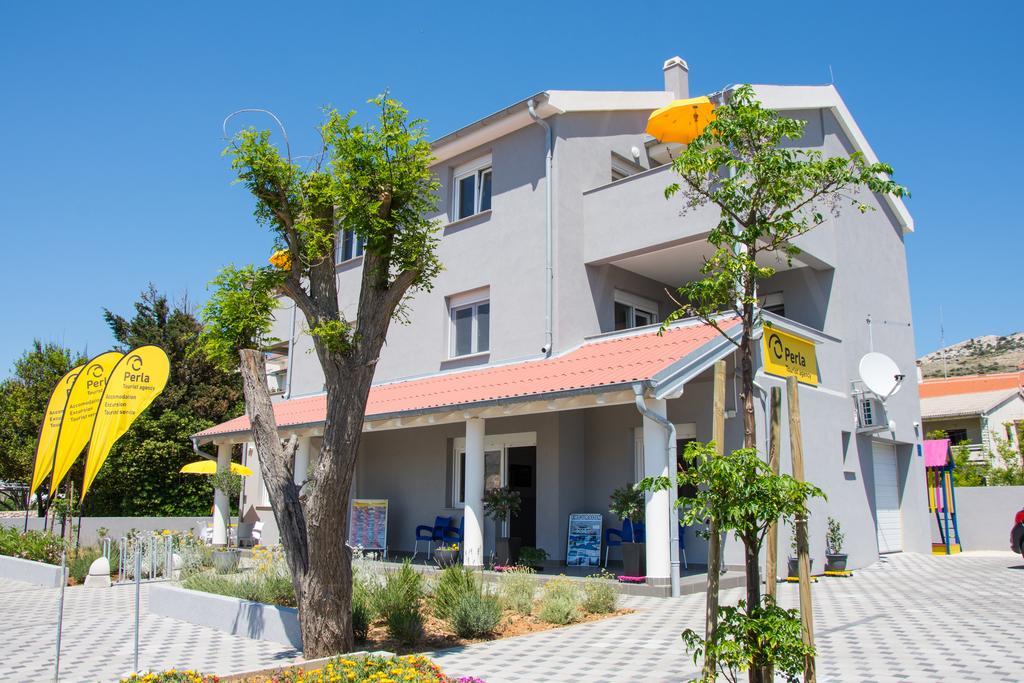 Apartment Villa Franci パグ エクステリア 写真