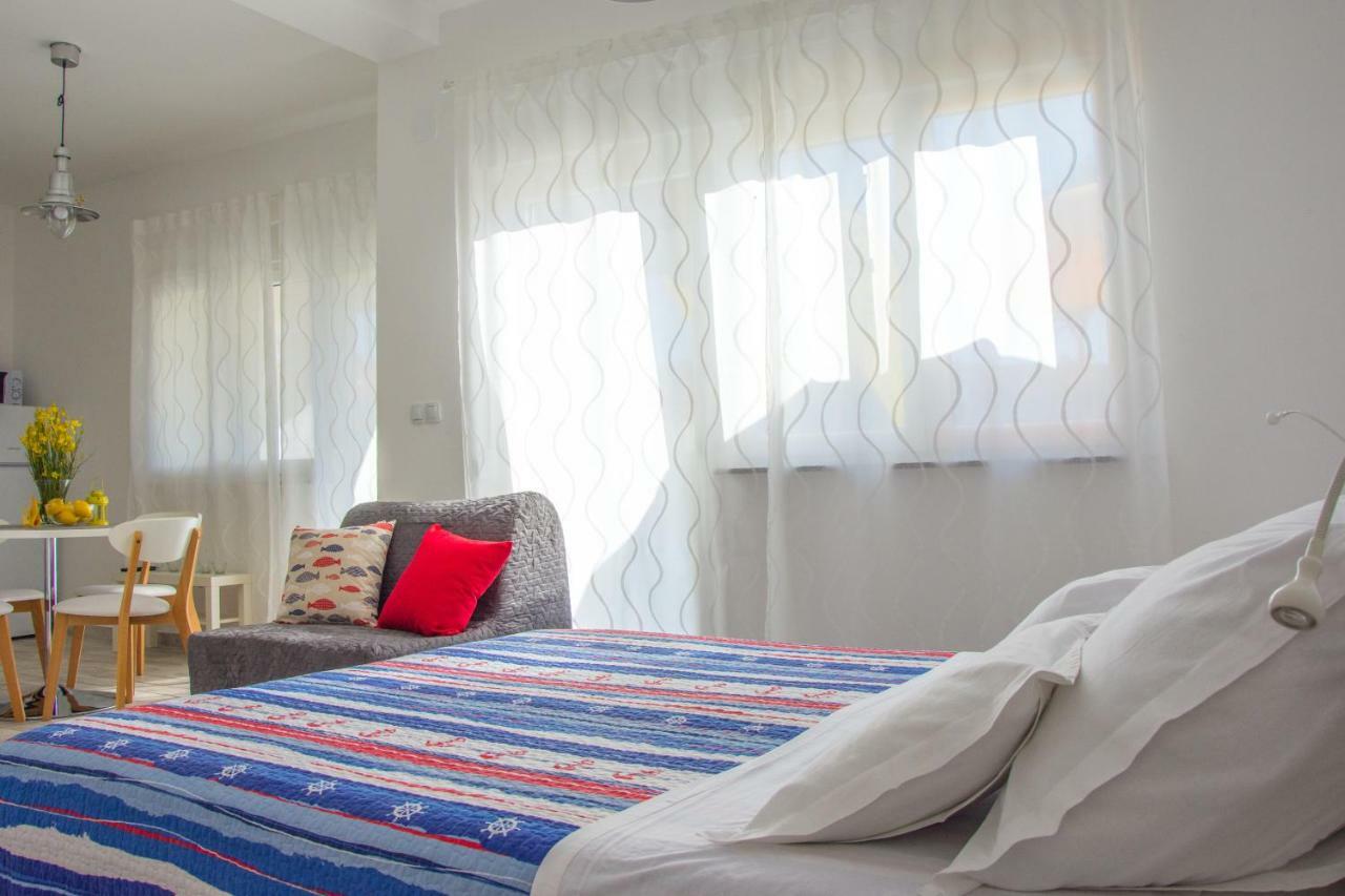 Apartment Villa Franci パグ エクステリア 写真