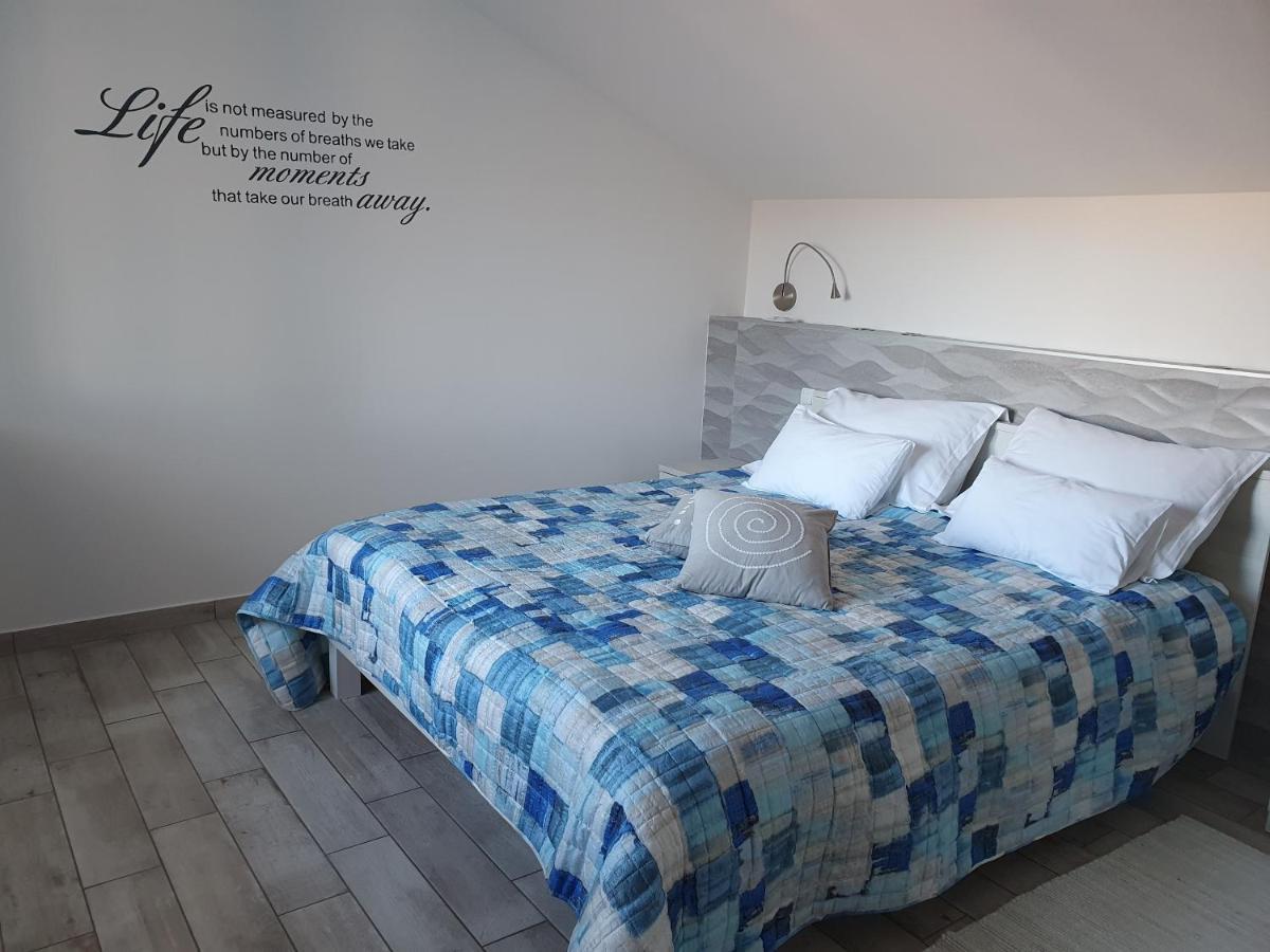 Apartment Villa Franci パグ エクステリア 写真