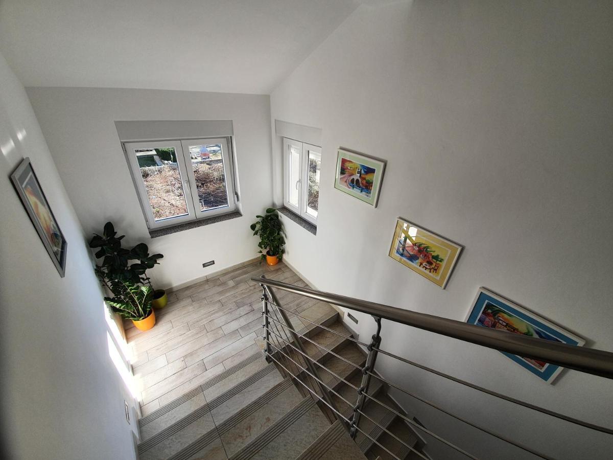 Apartment Villa Franci パグ エクステリア 写真
